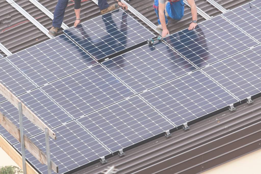 How Much Money Can Solar Panels in USA