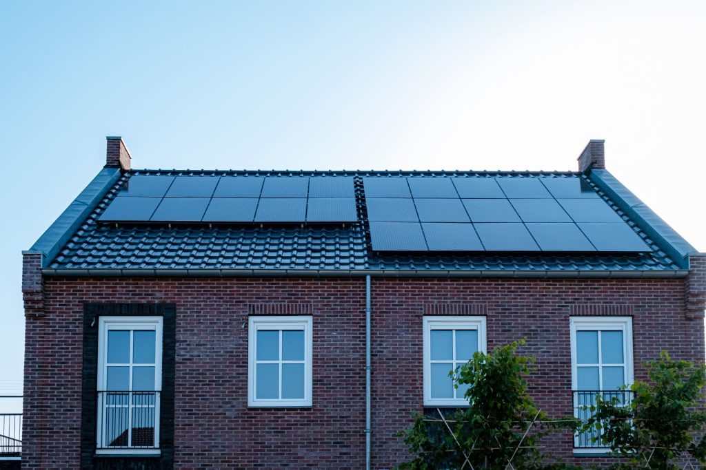 How much can you save with solar panels in California